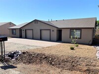 Building Photo - 9501 E Magma Dr