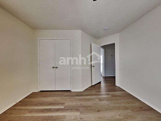 Building Photo - 3112 Amber Waves Ln