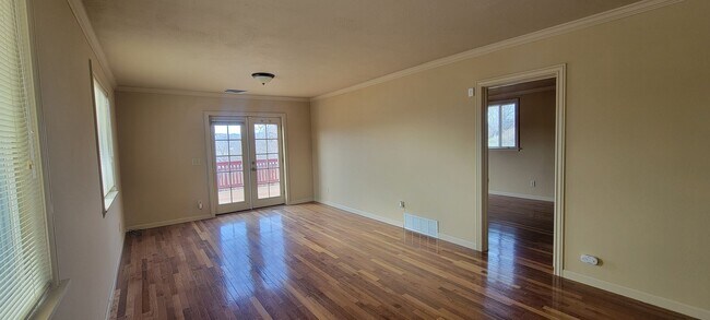 Building Photo - 3129 Elizabeth St