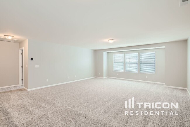 Building Photo - 19112 Hawk Haven Ln