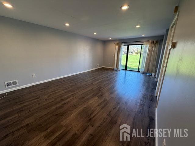 Building Photo - 253 Bromley Pl