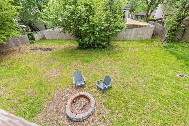 Building Photo - 4512 Salem Dr