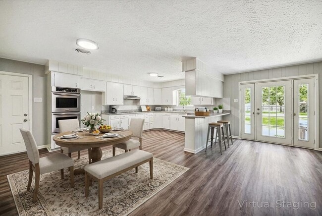 Building Photo - 111 Chadwick Rd