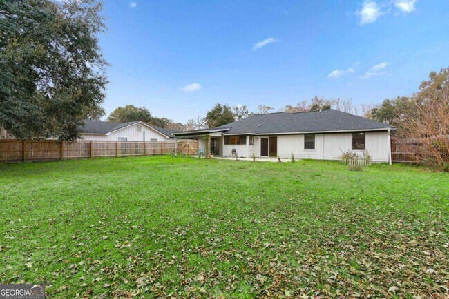 Building Photo - 104 Westridge Ct