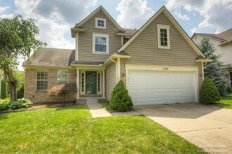 Building Photo - 3127 Dunwoodie Rd