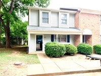 Building Photo - 363001001