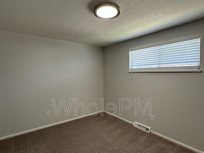 Building Photo - 7017 W 62nd Pl