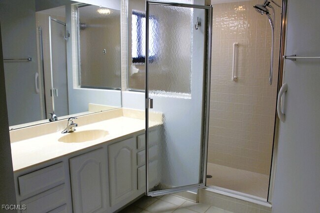Building Photo - 16561 Heron Coach Way