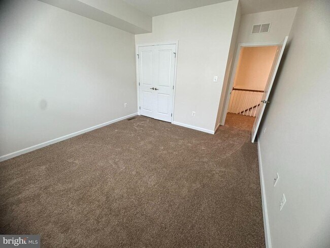 Building Photo - 6436 Walcott Ln