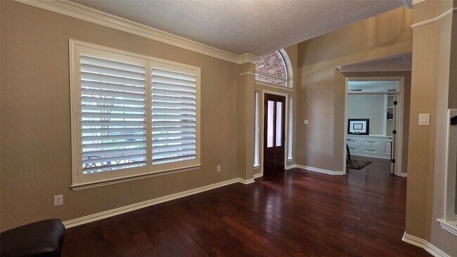 Building Photo - 10310 Pitcataway Dr