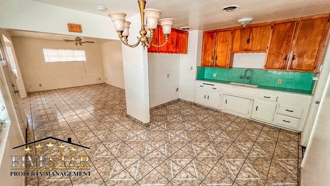 Building Photo - 4519 Gordon St