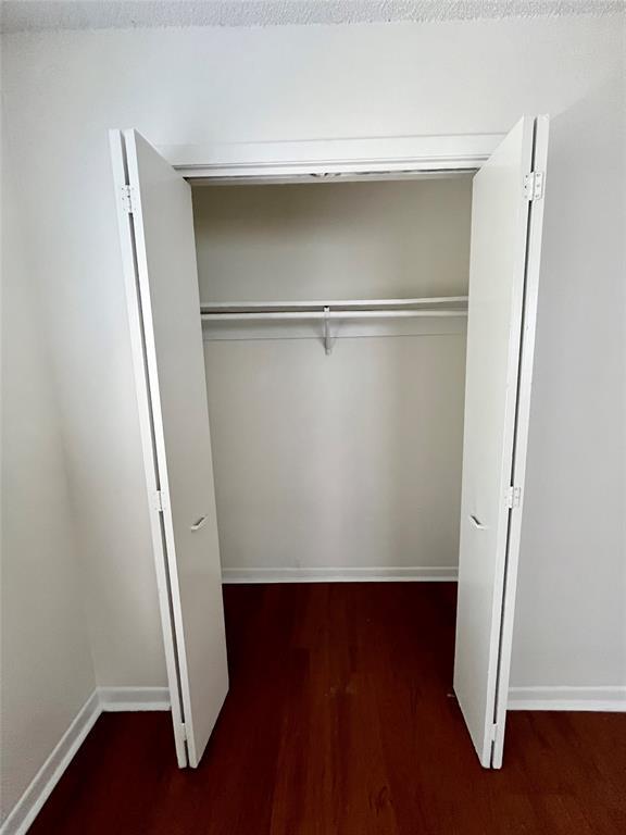 Building Photo - 3106 Duval St