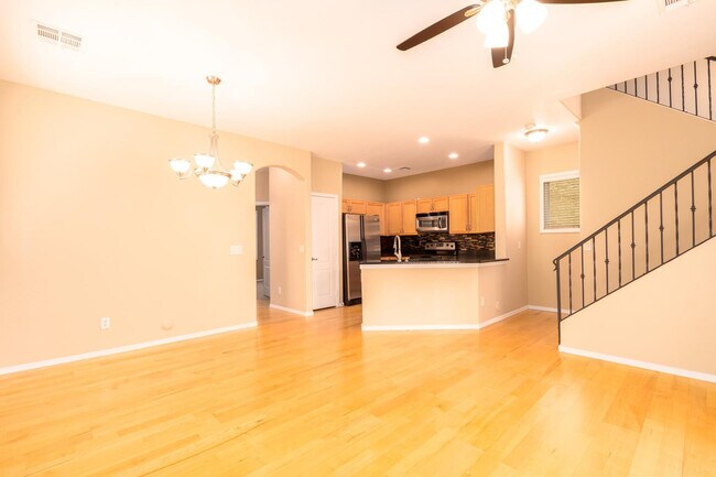 Building Photo - 5708 S 21st Terrace