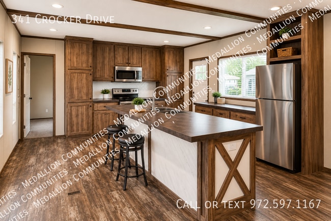 Building Photo - 341 Crocker Dr