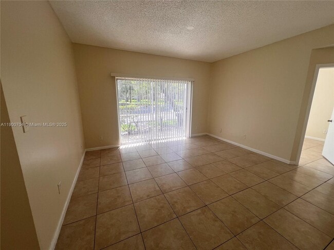 Building Photo - 731 Cypress Ln