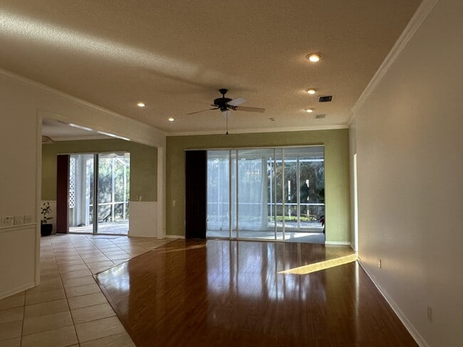 Building Photo - Your Dream Golf Lifestyle Awaits in Fairwa...