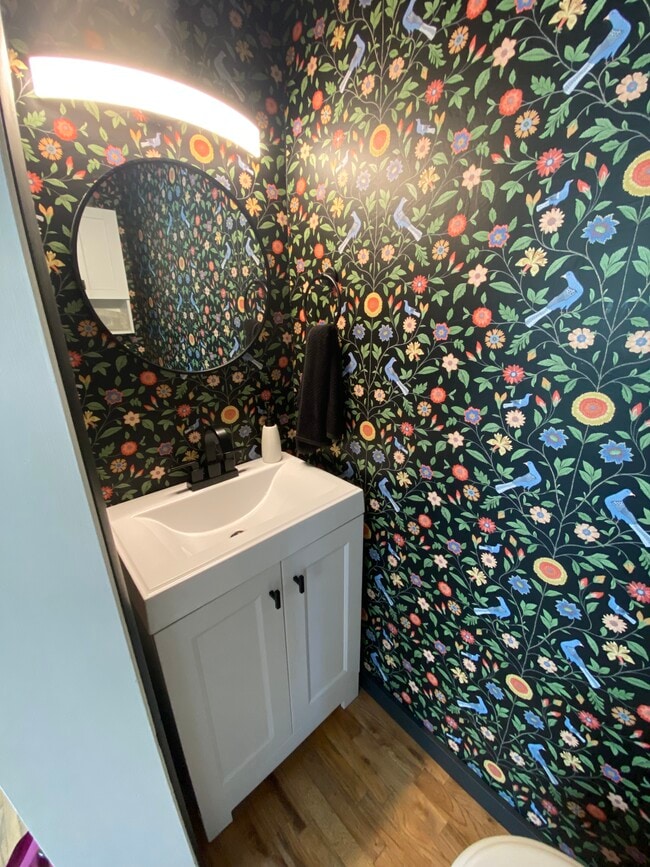 Building Photo - 136 Lance Ln