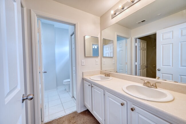 Primary Bathroom - 5681 Bentgrass Dr
