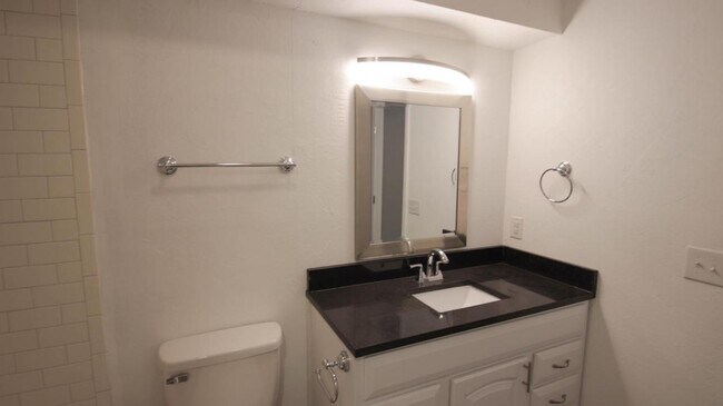 Building Photo - 3804 Summer Cloud Dr