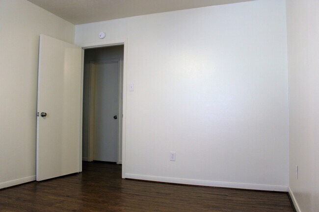 Building Photo - 3609 Mahan St