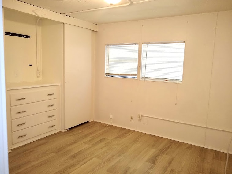 Building Photo - 117 Lucy Ln