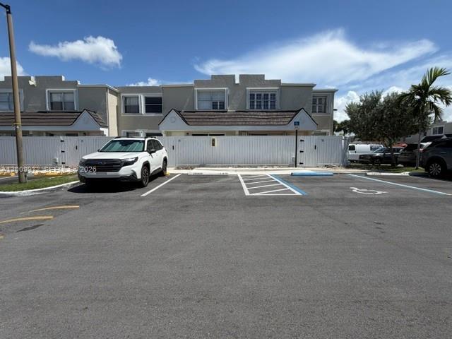Building Photo - 4590 SW 68th Ct Cir