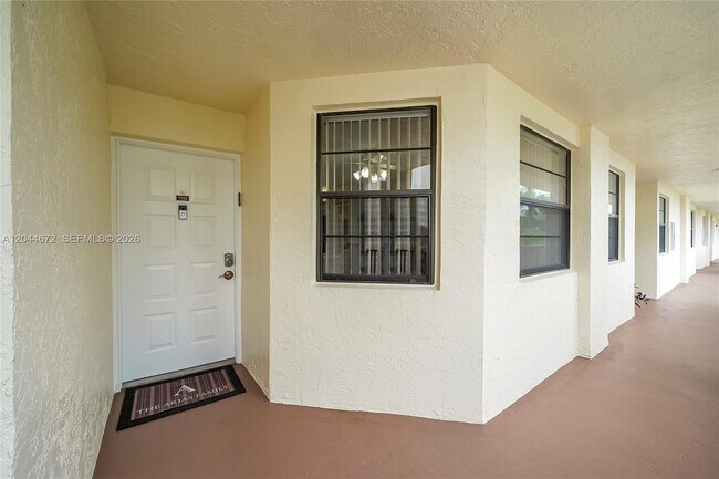 Building Photo - 7250 Fairfax Dr