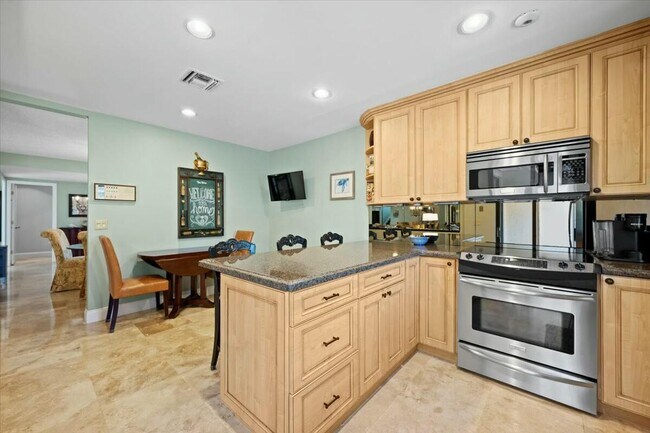 Building Photo - 17210 Fownes Crescent