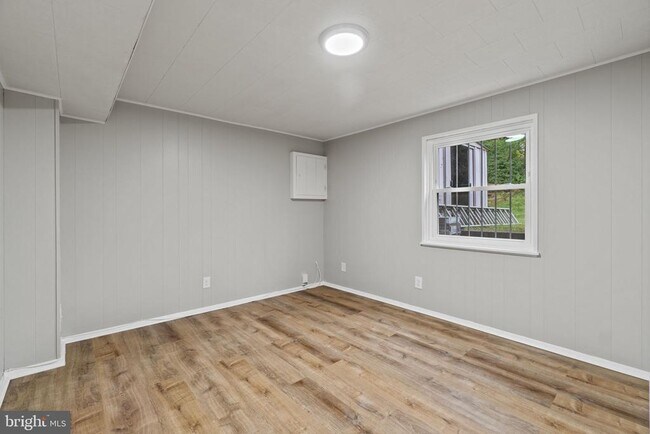 Building Photo - 1110 Chiswell Ln