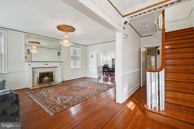 Building Photo - 4221 16th St NW