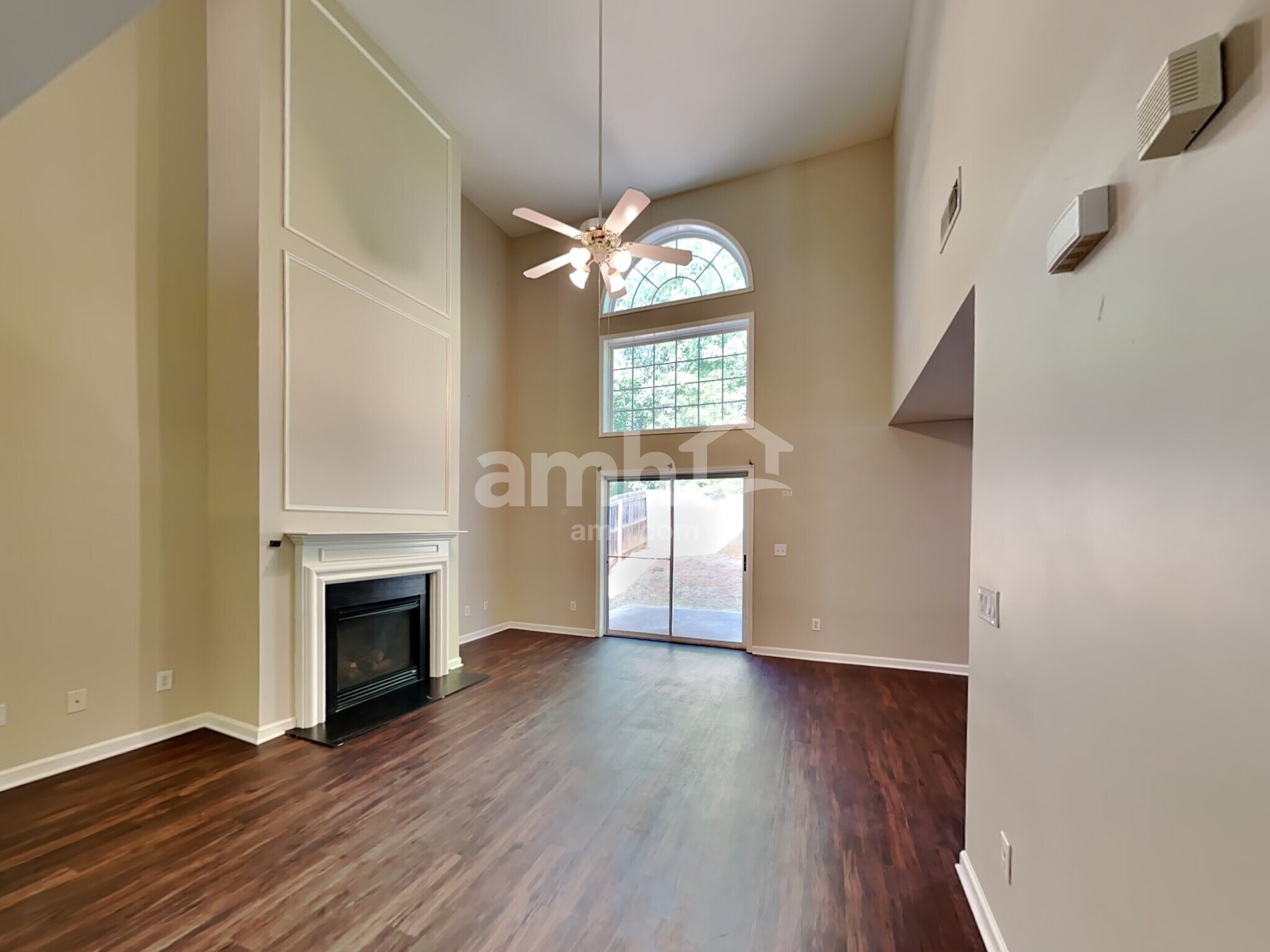Building Photo - 219 Highland Falls Dr