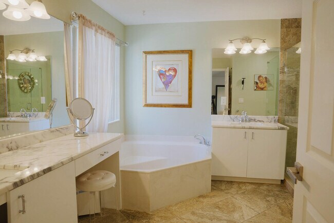 Building Photo - 10645 Wheelhouse Cir