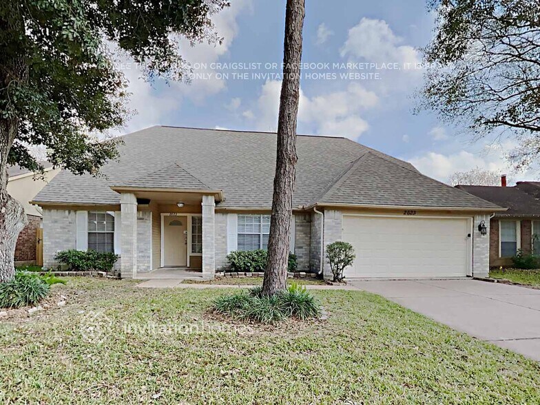 Primary Photo - 2623 Foxden Dr