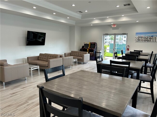 Building Photo - 2904 Tuscan Dr