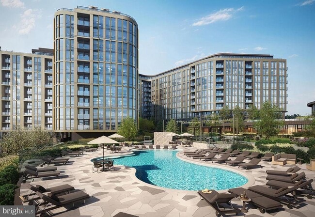 Building Photo - 2650 Woodley Rd NW