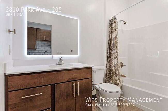 Building Photo - 2810 Park Ave