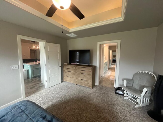 Building Photo - 5405 Carmel Crk Dr