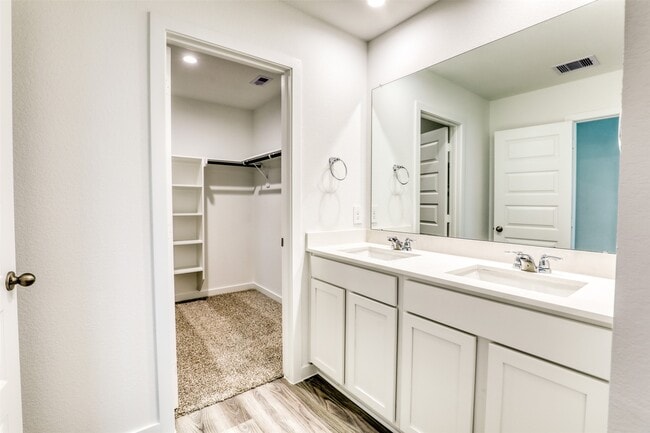 Building Photo - 2818 Lisburn Ter Ln