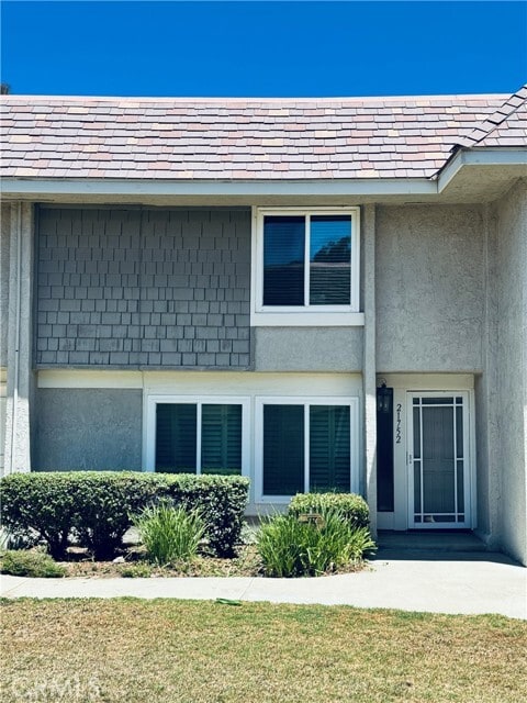 Primary Photo - 21752 Lake Vista Dr