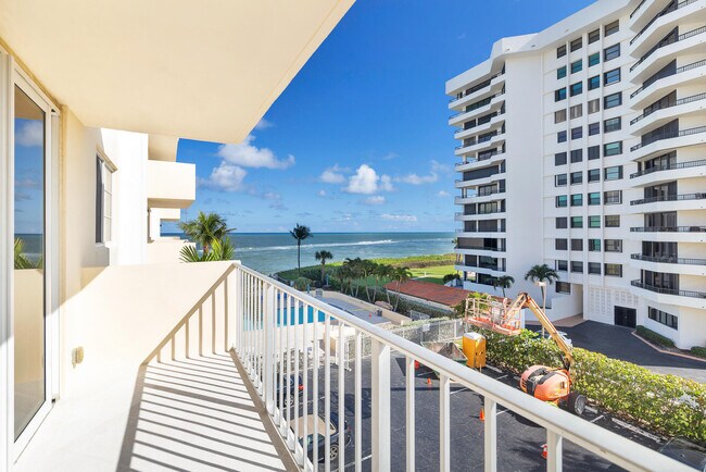 Building Photo - 630 Ocean Dr