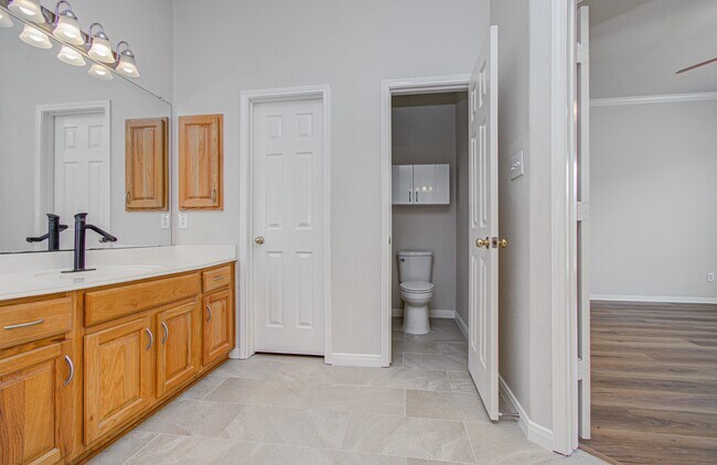 Building Photo - 17611 Emerald Garden Ln