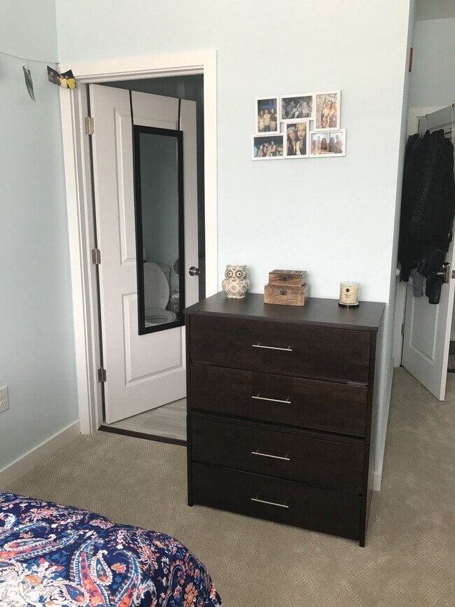 Building Photo - 1532-36 Ingersoll St