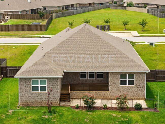 Building Photo - Spanish Fort 4BR/3BA – Resort-Style Living!