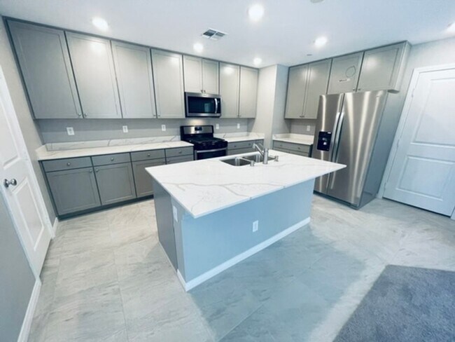 Building Photo - 3642 Portici Ln