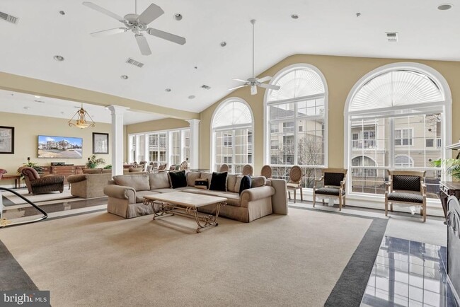 Building Photo - 4551 Strutfield Ln