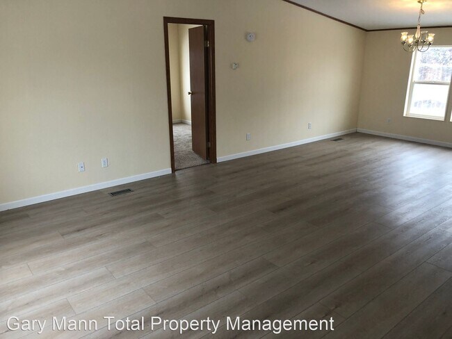 Building Photo - 4 br, 2 bath House - 6102 Rd 3 NE