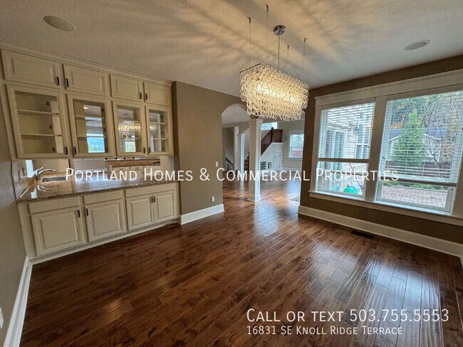 Building Photo - 16831 SE Knoll Ridge Terrace