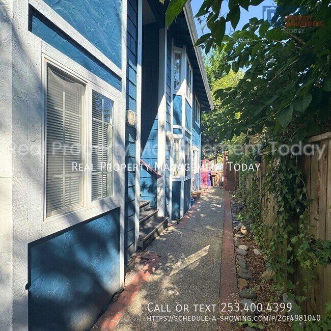 Building Photo - 630-632 S. State St-4