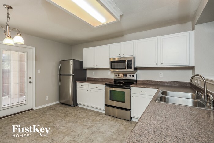 Building Photo - 8131 Sandbar Point