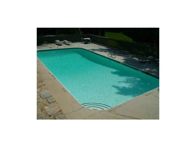 Building Photo - 1247 Druid Knoll Dr NE